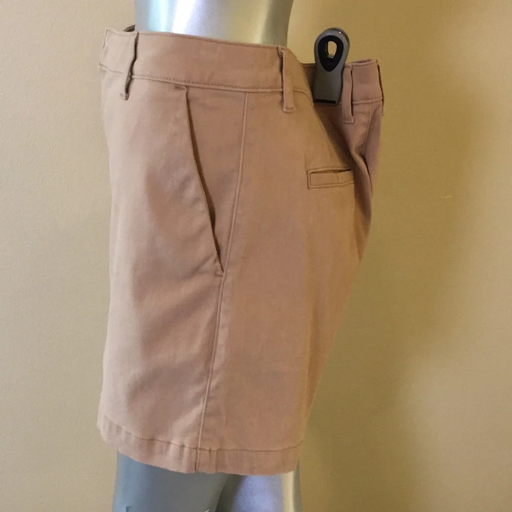 BANANA REPUBLIC | Soft Stretch Chino Shorts - Picture 8 of 16